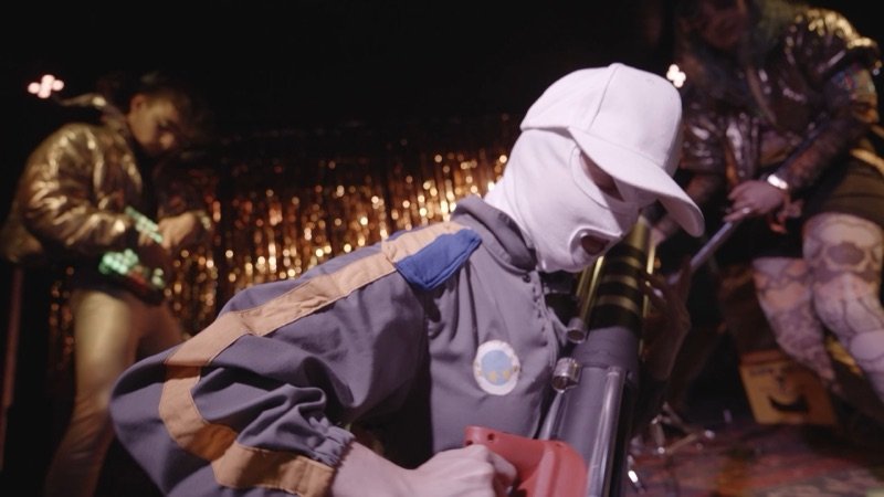 CAPSLOCK SUPERSTAR samplen den Urknall — Bilddokumentation